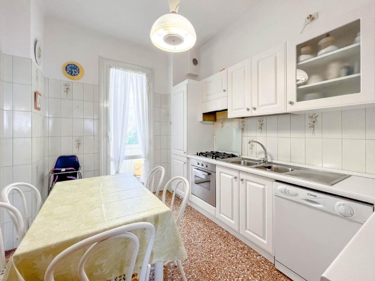 Grande Appartamento Vista Mare Varazze Buitenkant foto